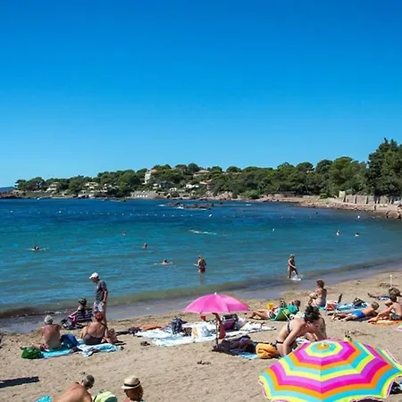 Charmant, T2 A 50m Des Plages Saint-Raphael (Var)